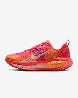 SHE'S A RUNNER logo